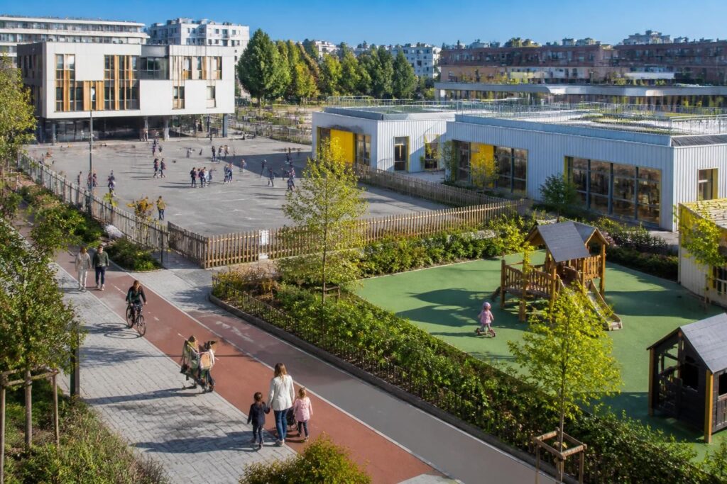 découvrez la définition de l'enaf et ses connexions avec l'urbanisme ainsi que les établissements scolaires pour mieux comprendre son impact et ses enjeux.