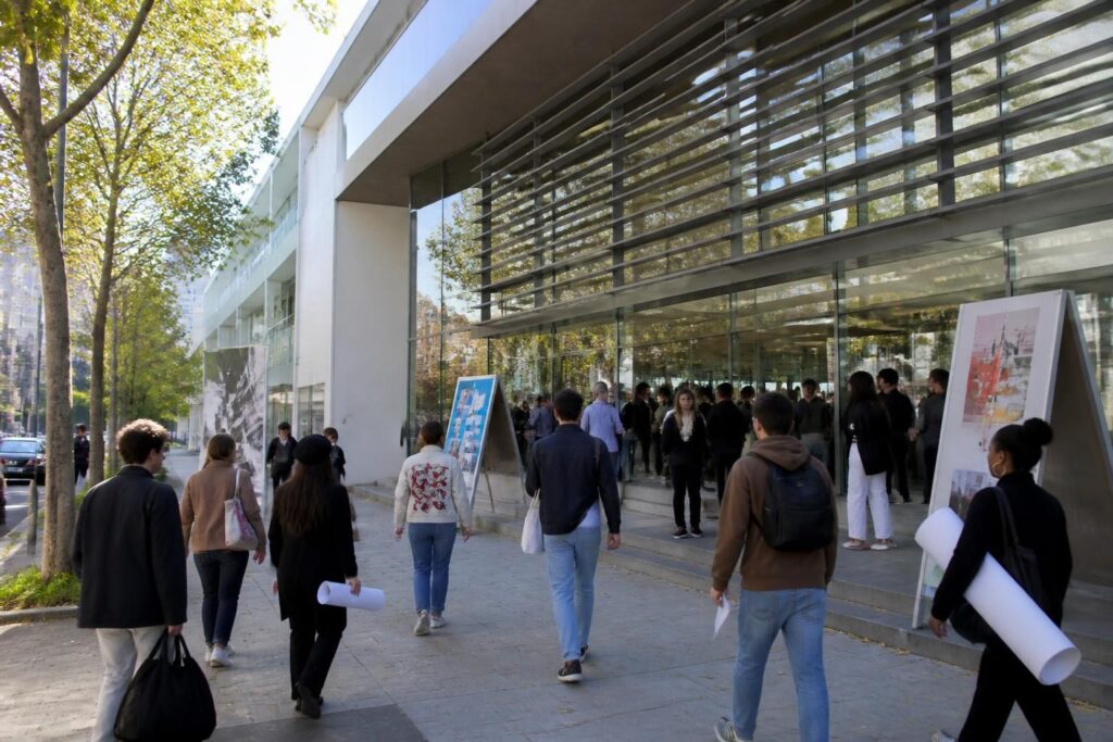 découvrez tout sur le val de seine ensa à paris : modalités d'admission, parcours de formation et informations sur les journées portes ouvertes.